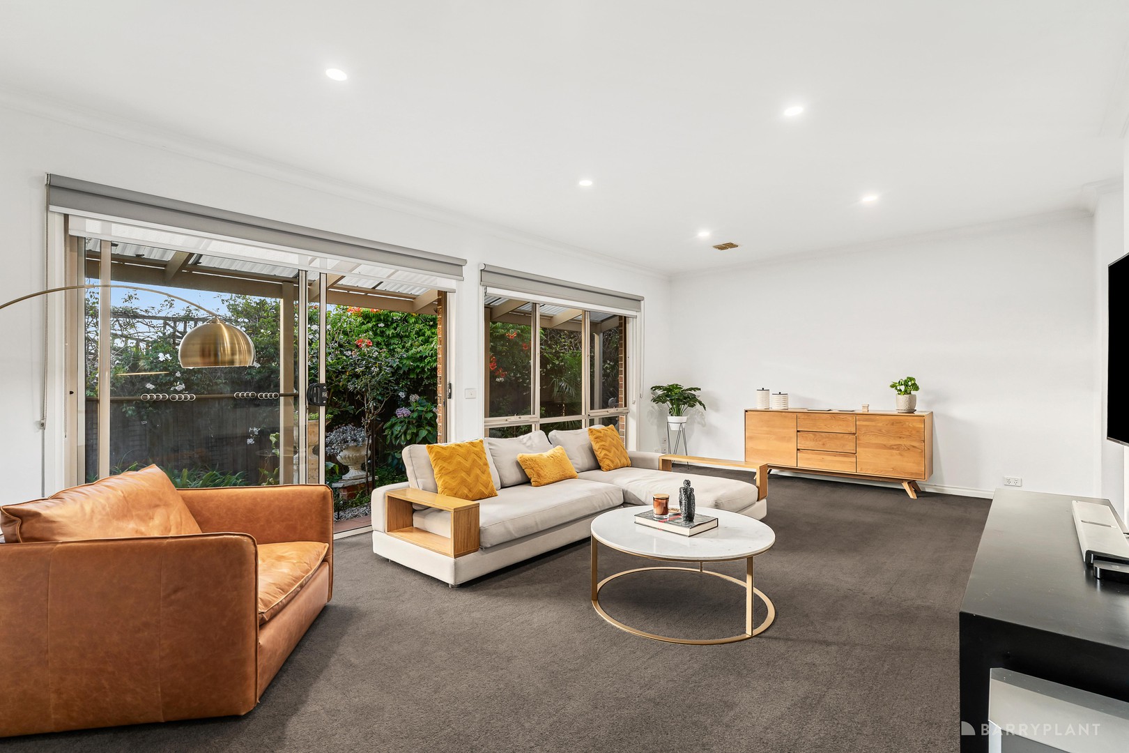 2/1 Warringal Street, Bulleen, VIC 3105 - Thumbnail 2 - 26/12/2025