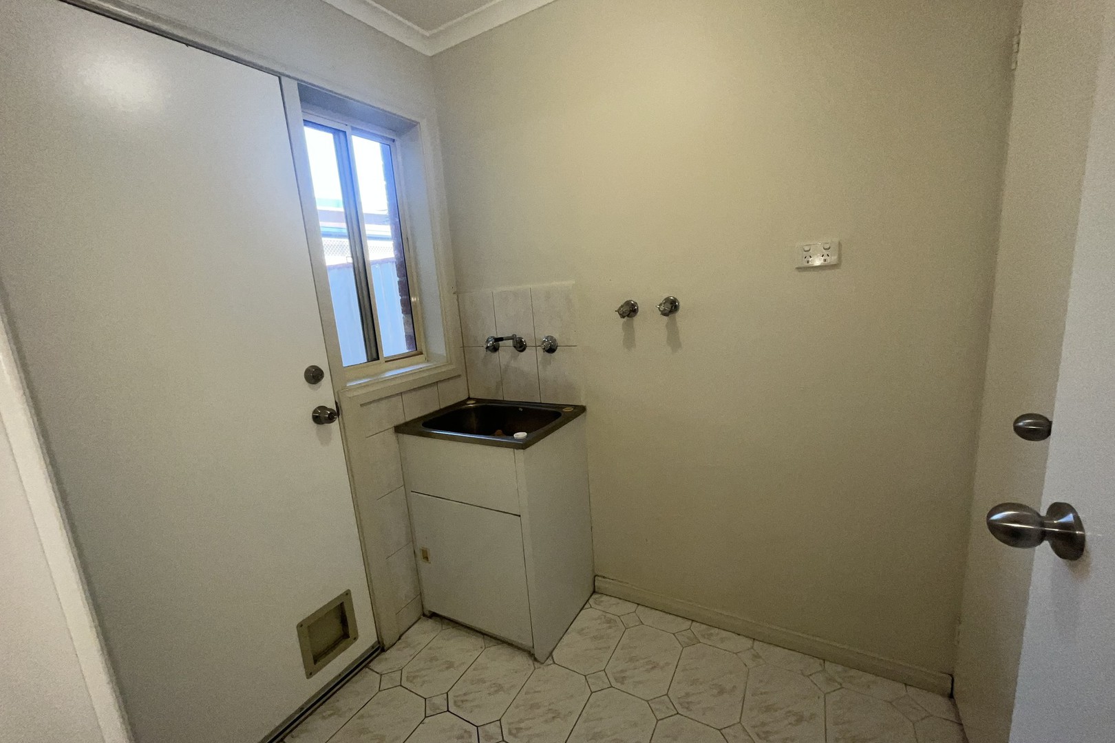 2/1 Wyalong Street, Albion, VIC 3020, Albion - Thumbnail 6