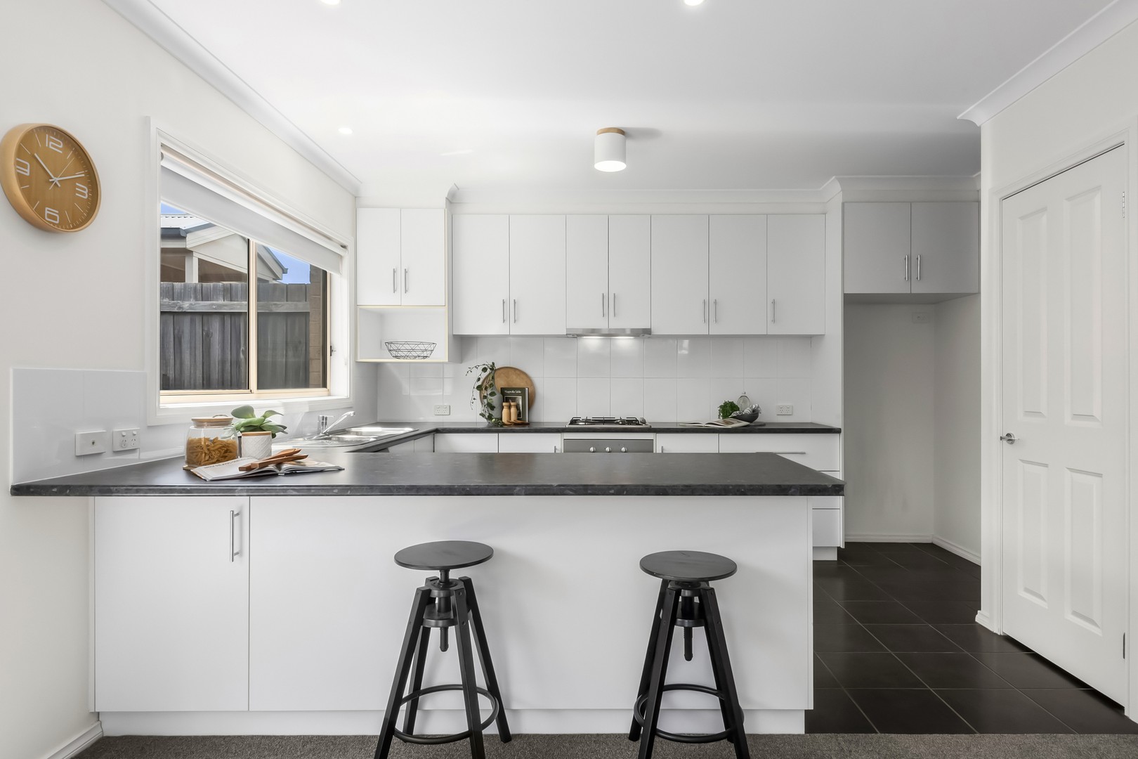 2/10-12 Kinnon Avenue, Belmont, VIC 3216 - Thumbnail 2 - 30/06/2025