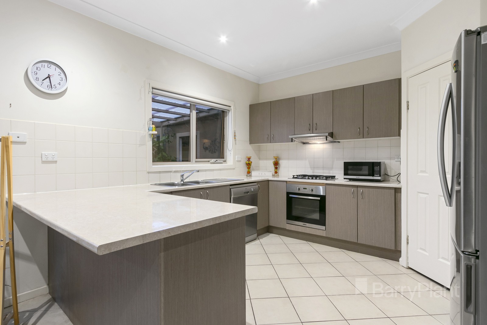 2/10 Aubrey Grove, Boronia, VIC 3155, Boronia - Thumbnail 3