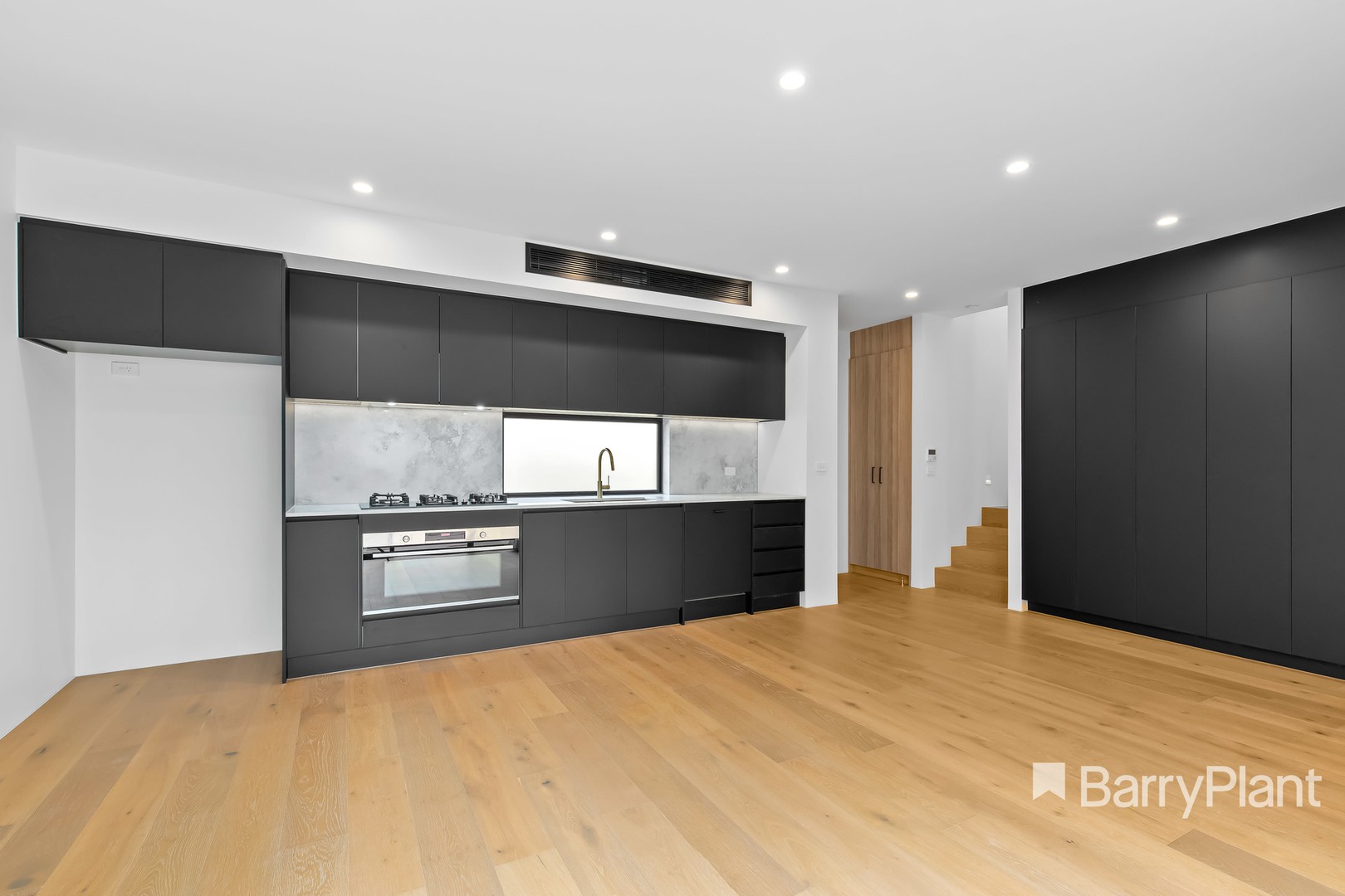2/10 Belgrove Street, Preston, VIC 3072, Preston - Thumbnail 5