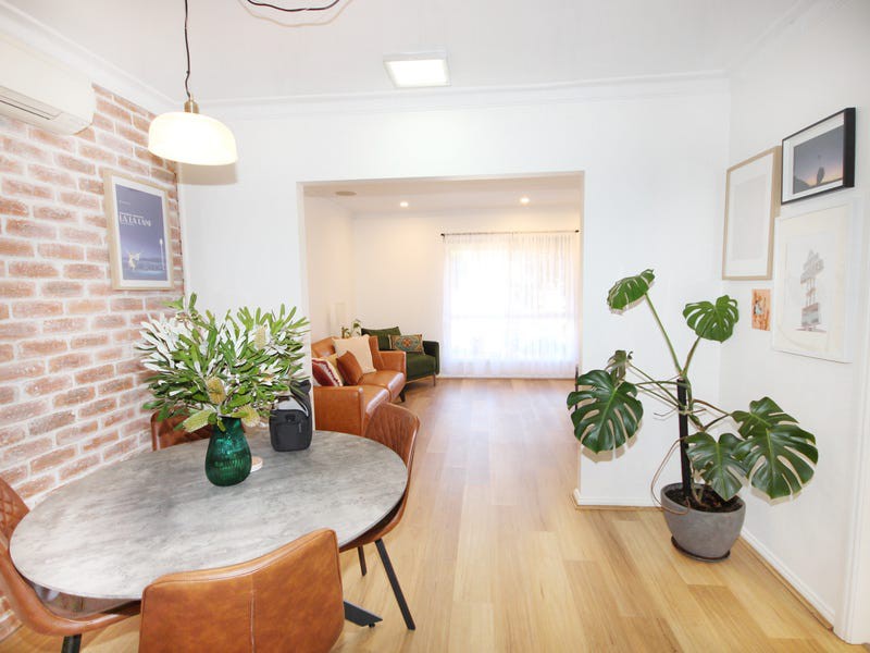 2/10 Carrington Street, Thomson, VIC 3219 - Thumbnail 2 - 26/06/2025