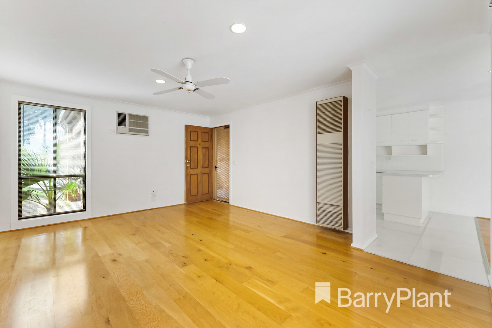2/10 Croxley Close, Wyndham Vale, VIC 3024, Wyndham Vale - Thumbnail 4