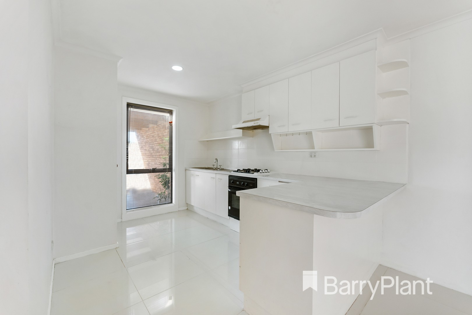 2/10 Croxley Close, Wyndham Vale, VIC 3024, Wyndham Vale - Thumbnail 5
