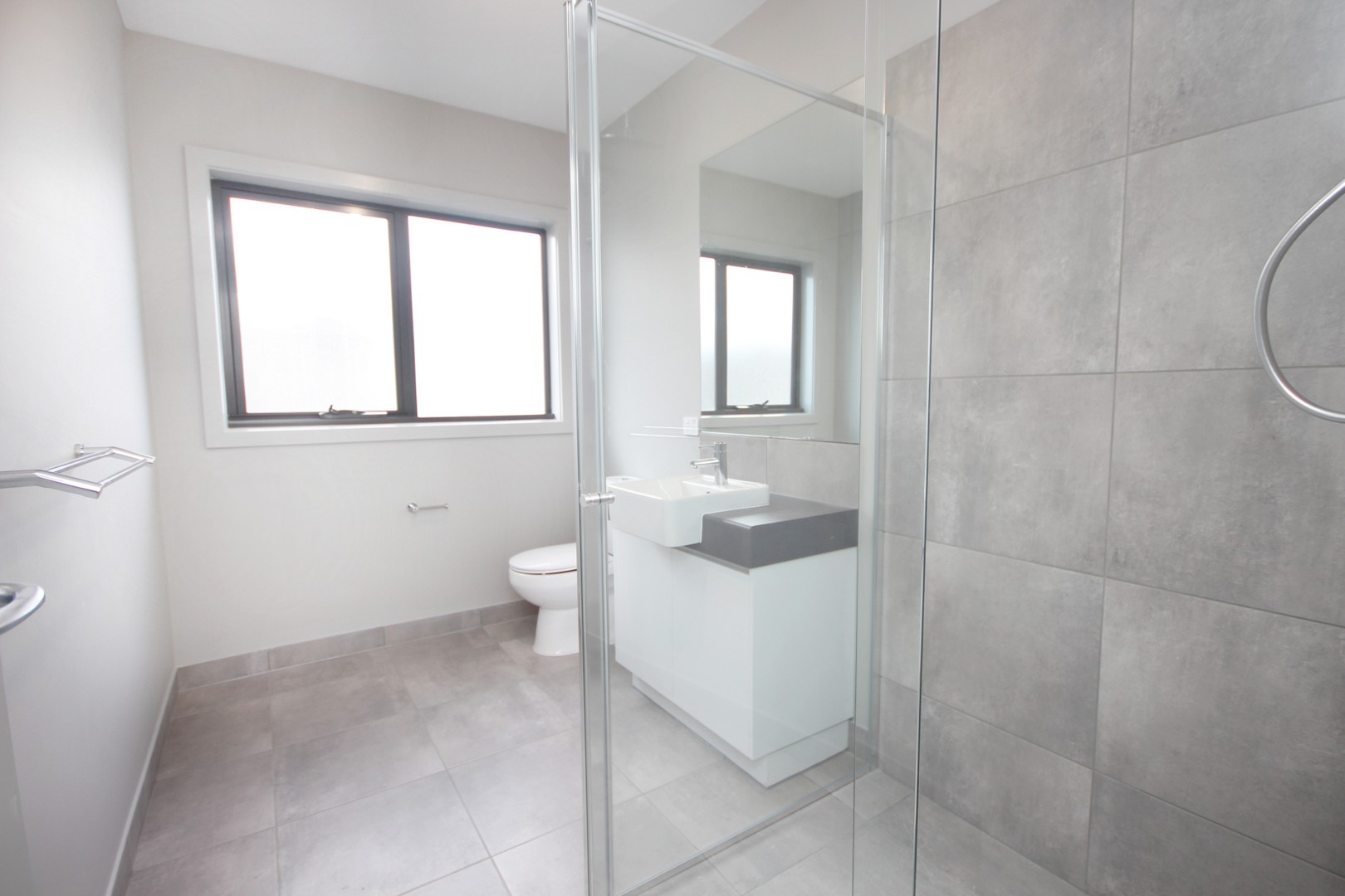 2/10 Curletts Road, Lara, VIC 3212, Lara - Thumbnail 8