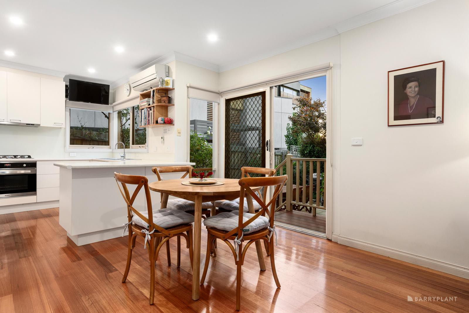 2/10 Curlew Court, Doncaster, VIC 3108, Doncaster - Thumbnail 3