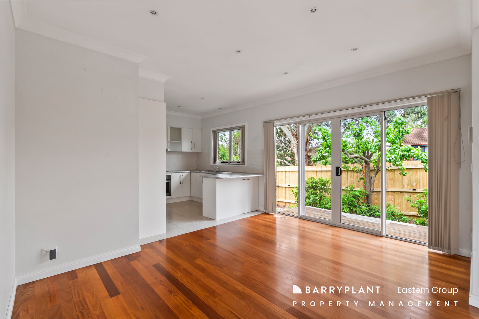 2/10 Ellin St, Doncaster East, VIC 3109 - Thumbnail 1 - 06/11/2025