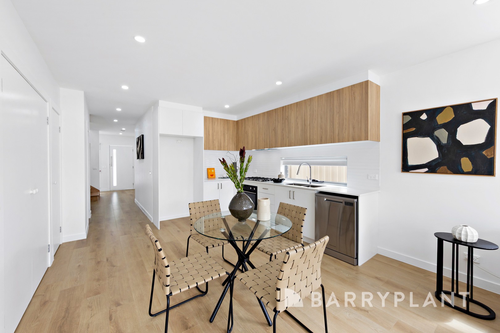 2/10 George Street, St Albans, VIC 3021, St Albans - Thumbnail 5