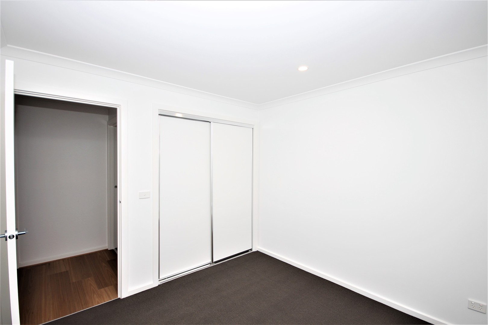 2/10 Hinchcliff Crescent, Newcomb, VIC 3219, Newcomb - Thumbnail 8