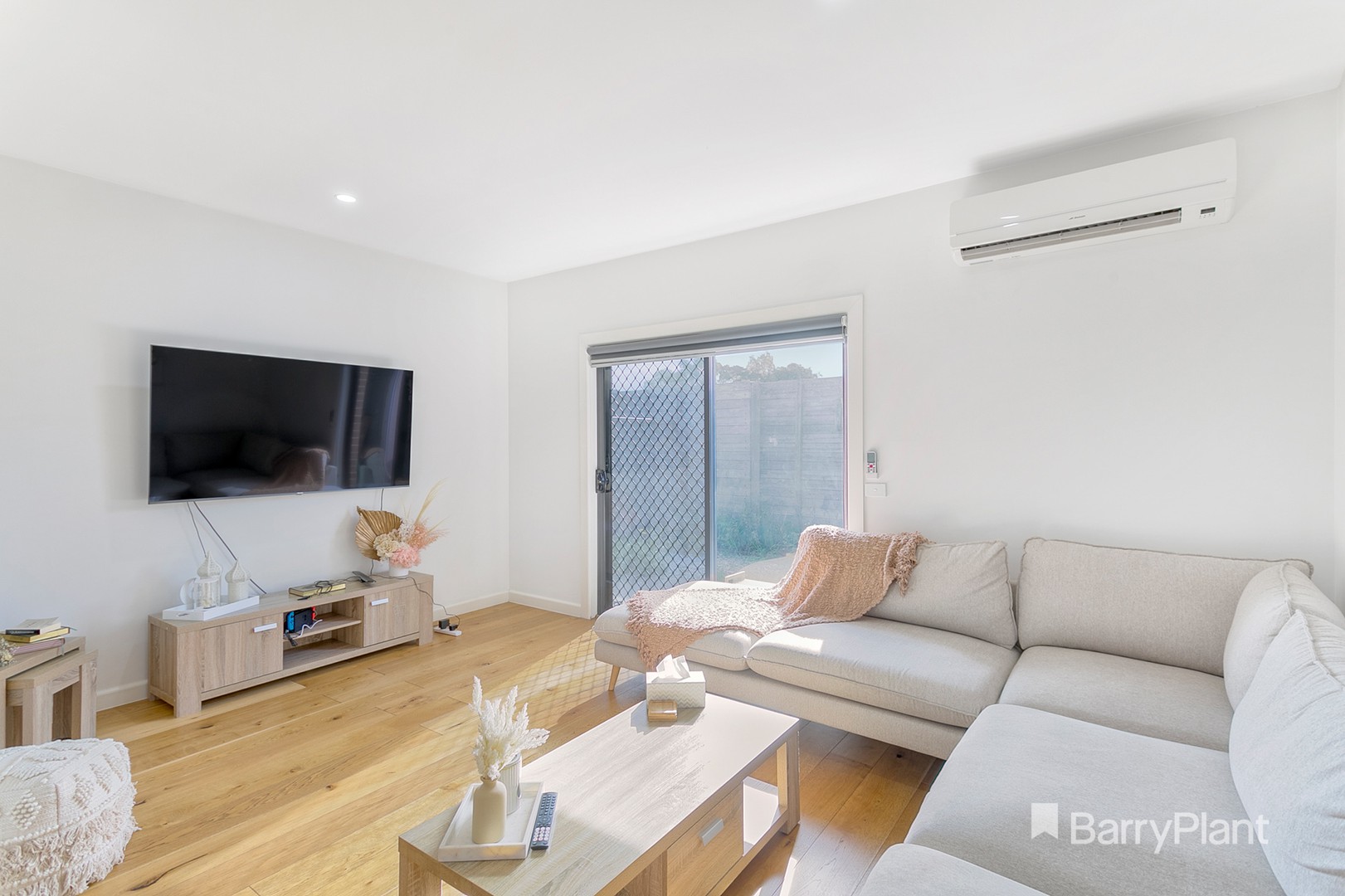 2/10 Howard Court, Glenroy, VIC 3046, Glenroy - Thumbnail 5