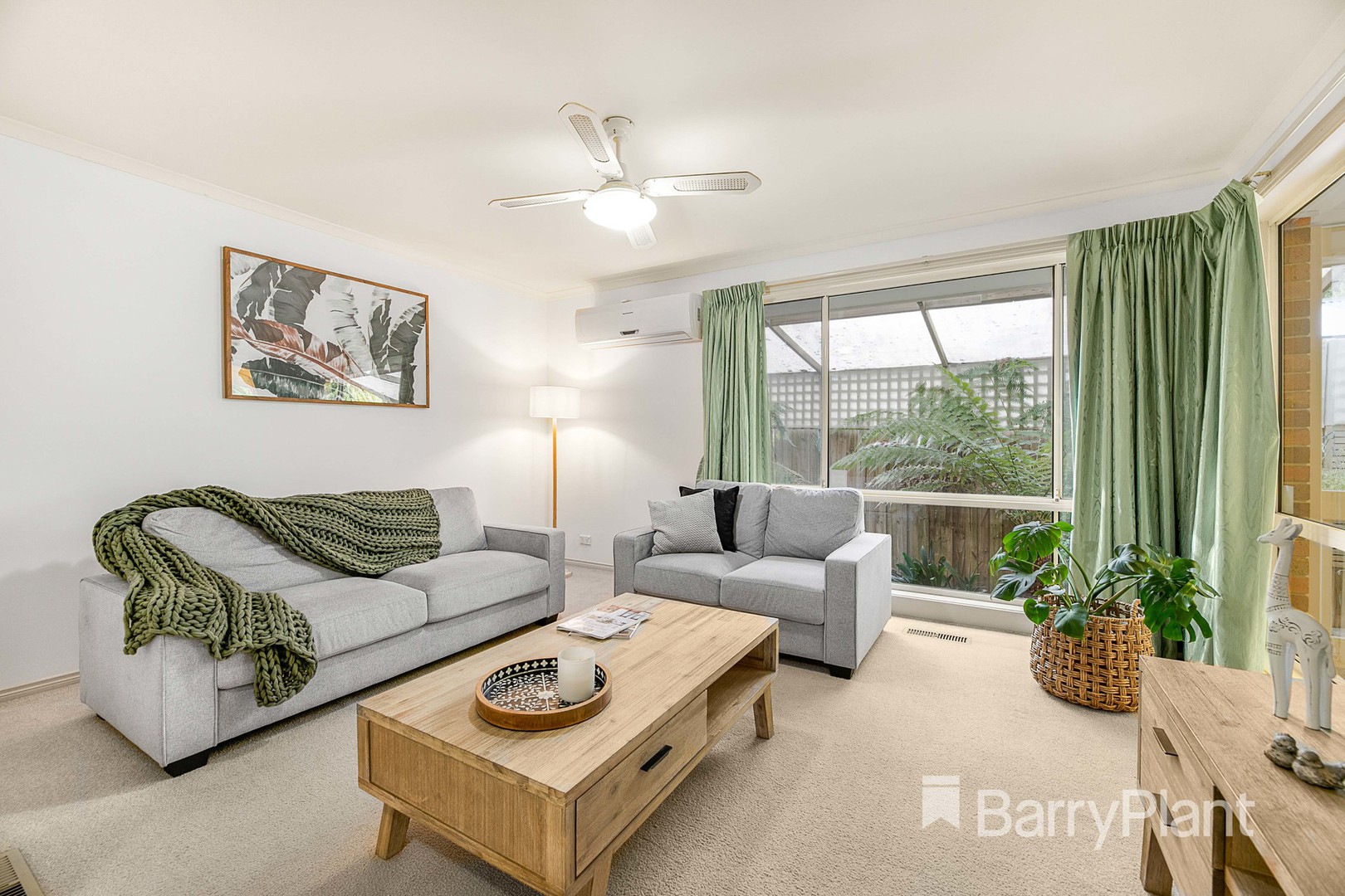 2/10 Jeremic Court, Croydon North, VIC 3136, Croydon North - Thumbnail 2