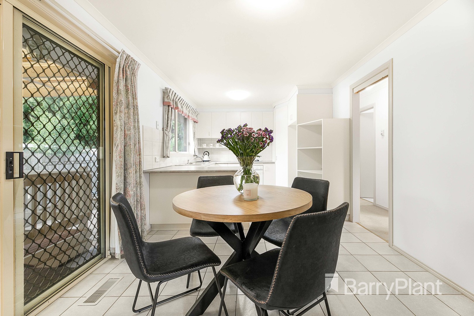 2/10 Jeremic Court, Croydon North, VIC 3136, Croydon North - Thumbnail 4