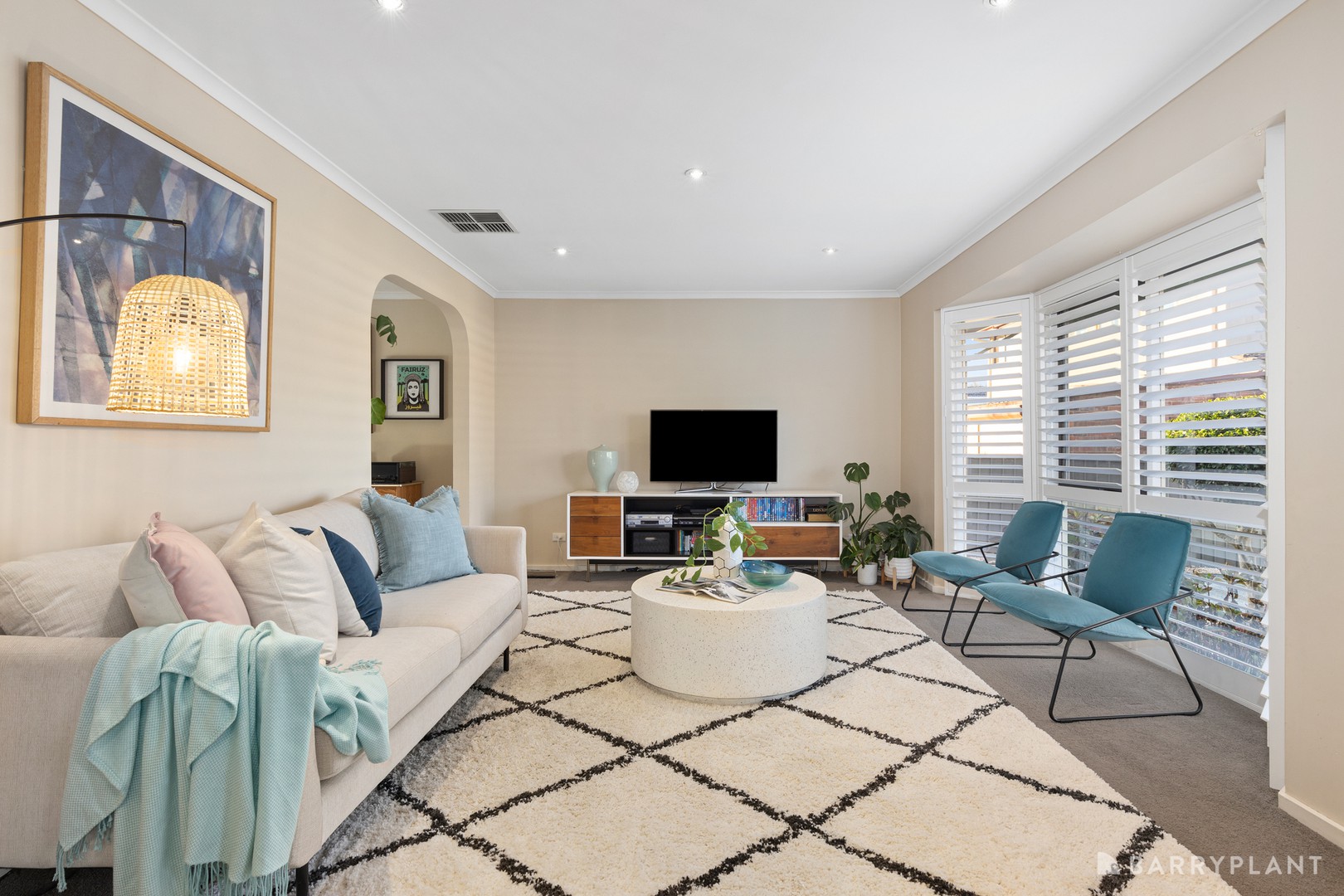 2/10 John Street, Bayswater, VIC 3153 - Thumbnail 2 - 22/05/2025