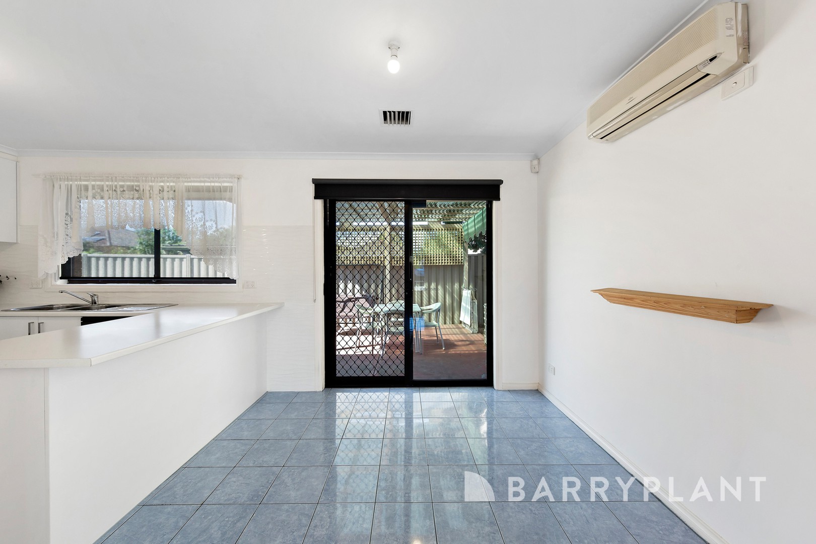 2/10 Lester Avenue, St Albans, VIC 3021, St Albans - Thumbnail 8