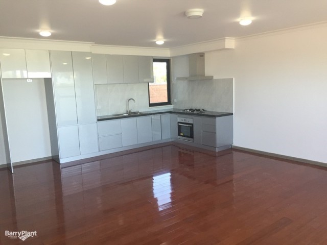 2/10 Llewellyn Place, Eumemmerring, VIC 3177, Eumemmerring - Thumbnail 6
