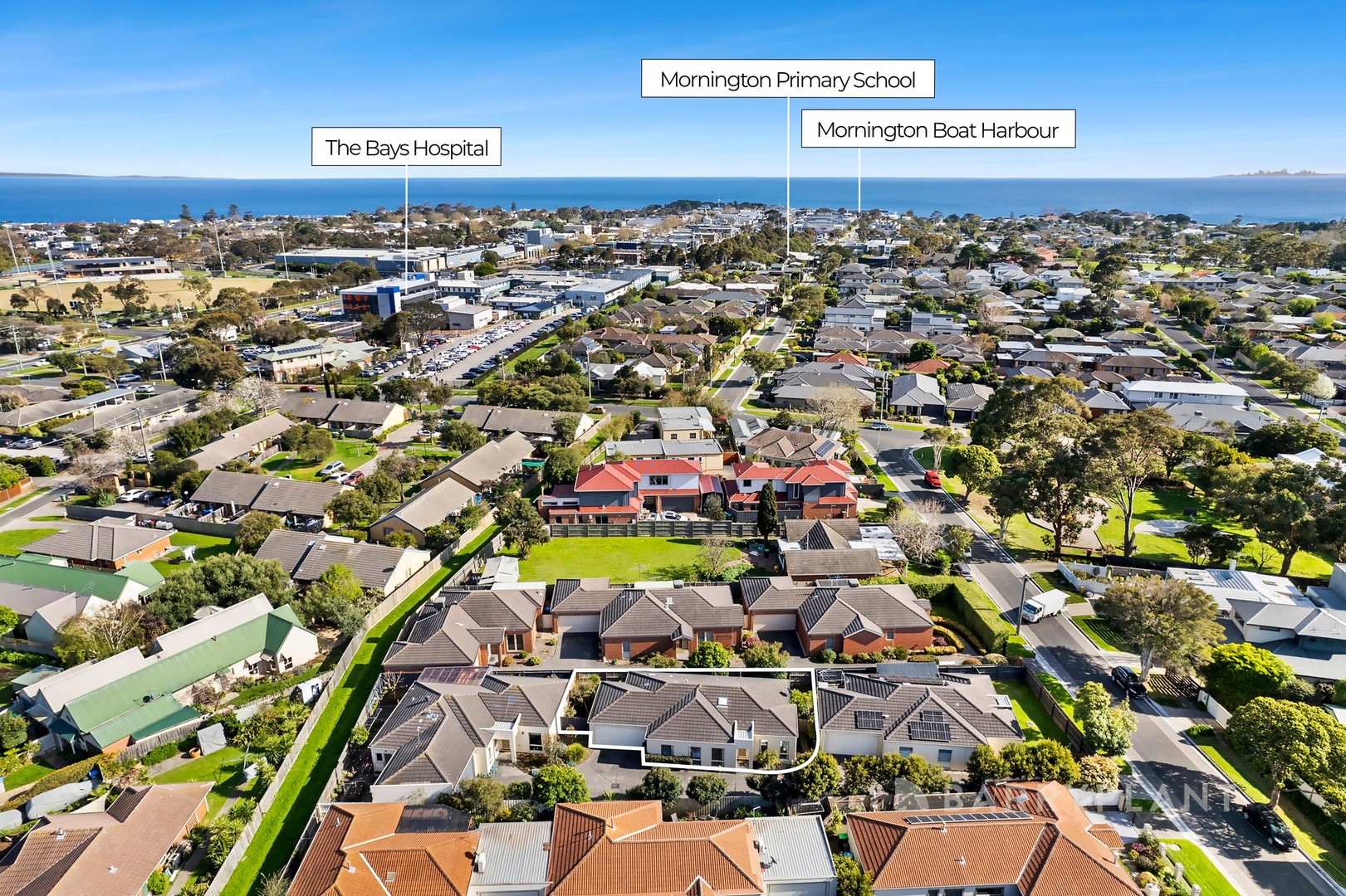 2/10 Macdonald Grove, Mornington, VIC 3931 - Thumbnail 2 - 11/09/2024