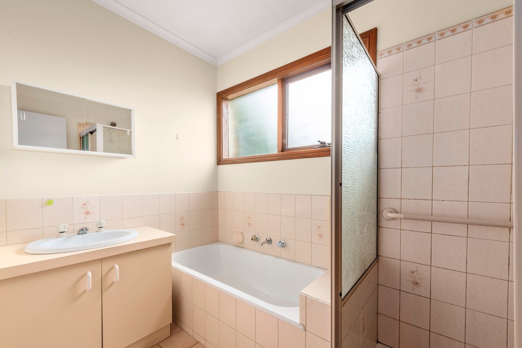 2/10 Reid Street, Box Hill North, VIC 3129, Box Hill North - Thumbnail 5