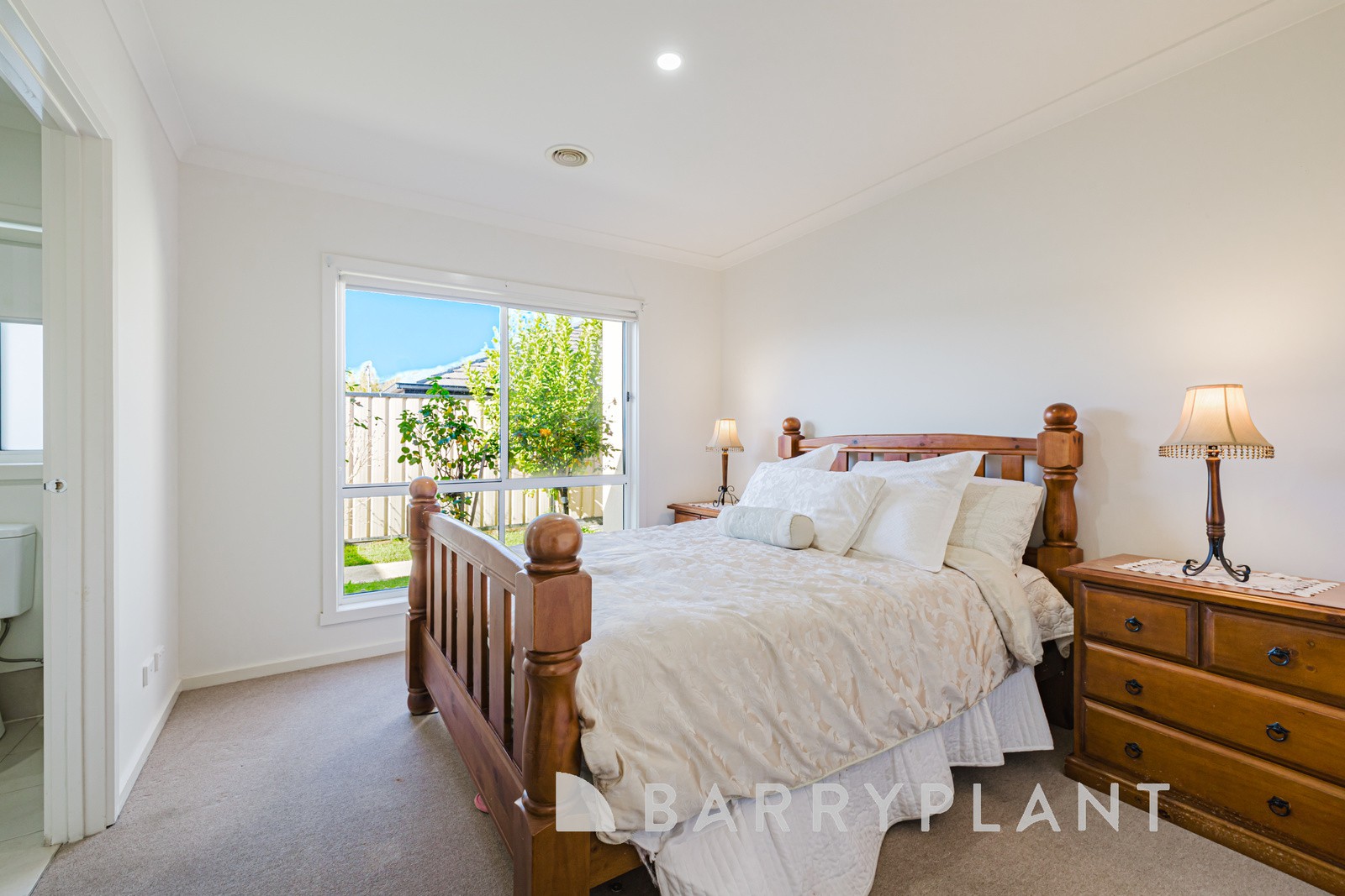 2/10 Reidy Rise, Melton West, VIC 3337, Melton West - Thumbnail 3