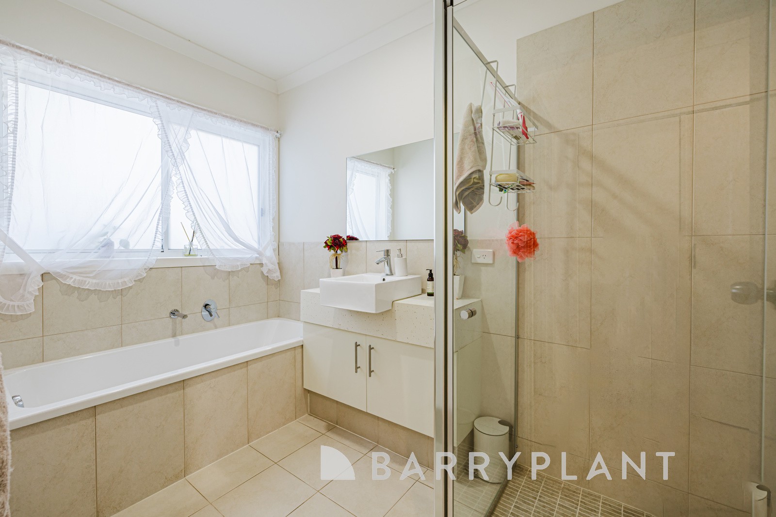 2/10 Reidy Rise, Melton West, VIC 3337, Melton West - Thumbnail 7
