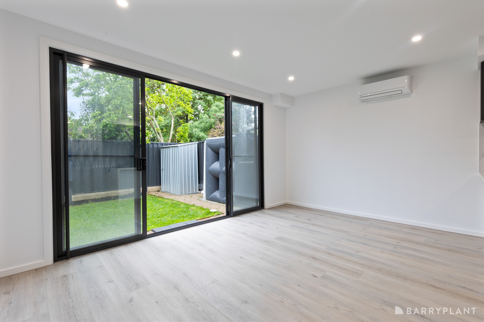 2/10 Ricky Court, Mooroolbark, VIC 3138 - Thumbnail 2 - 30/10/2025