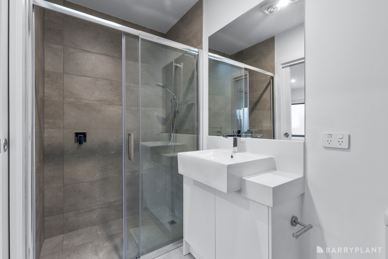2/10 Ricky Court, Mooroolbark, VIC 3138, Mooroolbark - Thumbnail 7