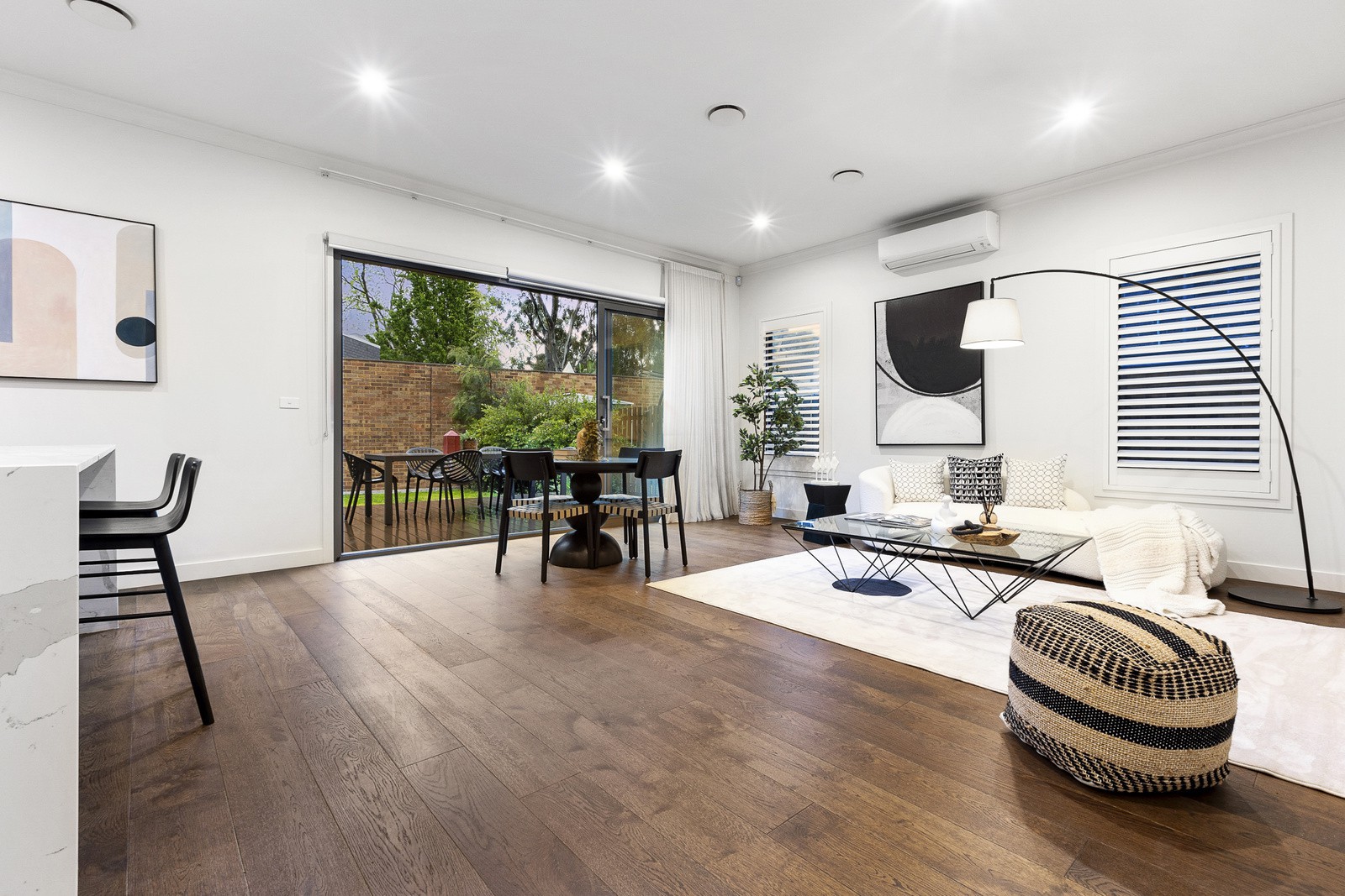 2/10 Yarrabee Court, Mount Waverley, VIC 3149, Mount Waverley - Thumbnail 4