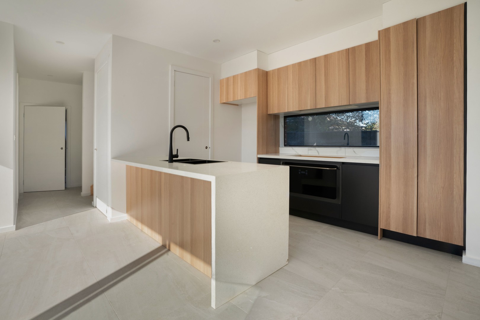 2/1003 Pascoe Vale Road, Jacana, VIC 3047, Jacana - Thumbnail 3