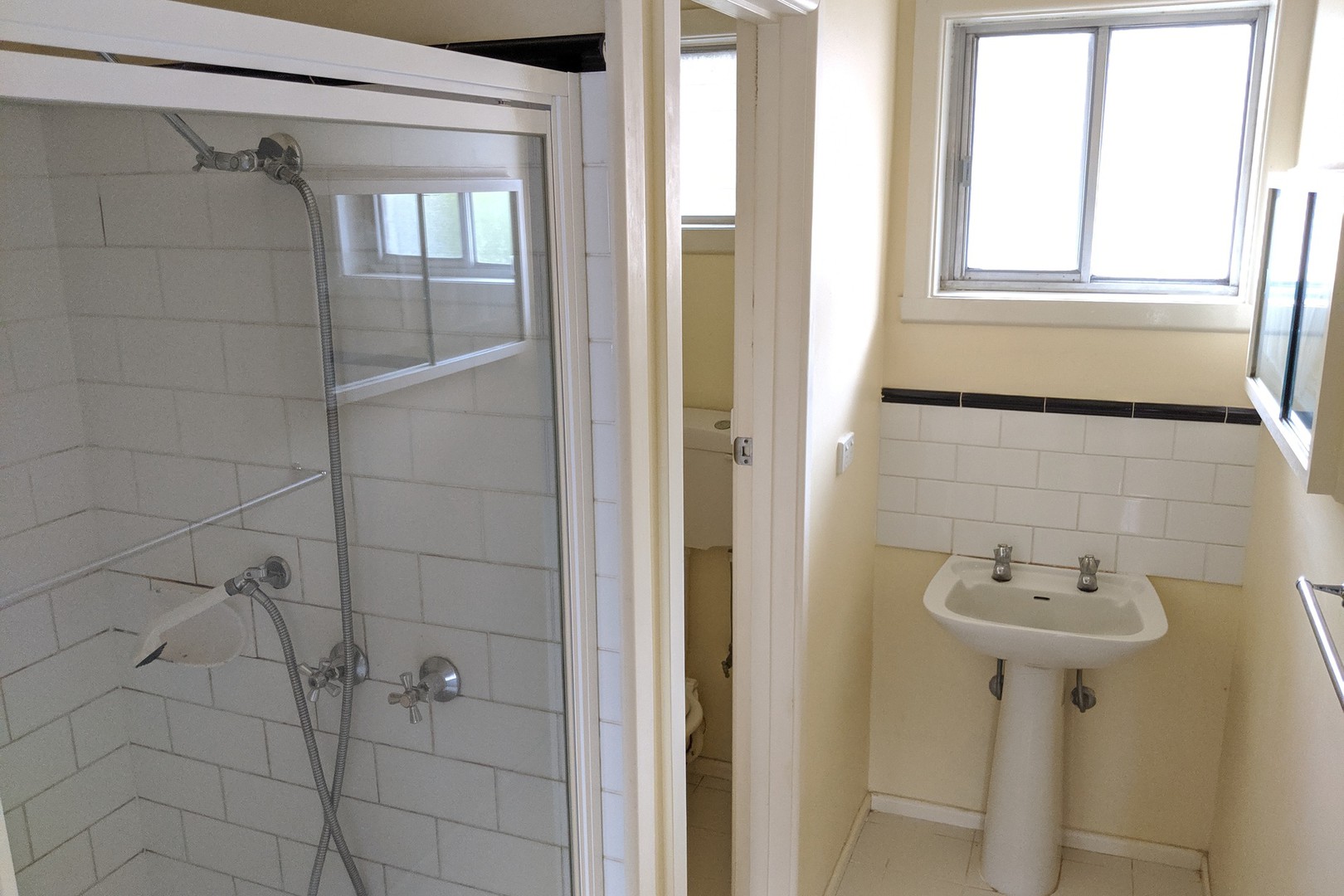 2/102 Crookston Road, Reservoir, VIC 3073, Reservoir - Thumbnail 3