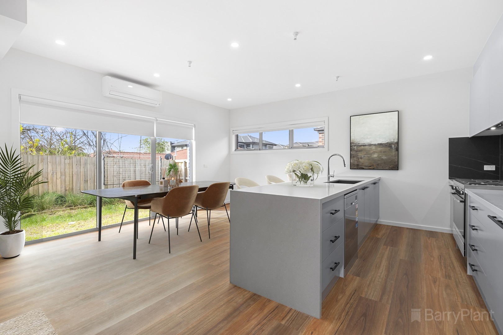2/103 Ann Street, Dandenong, VIC 3175, Dandenong - Thumbnail 2