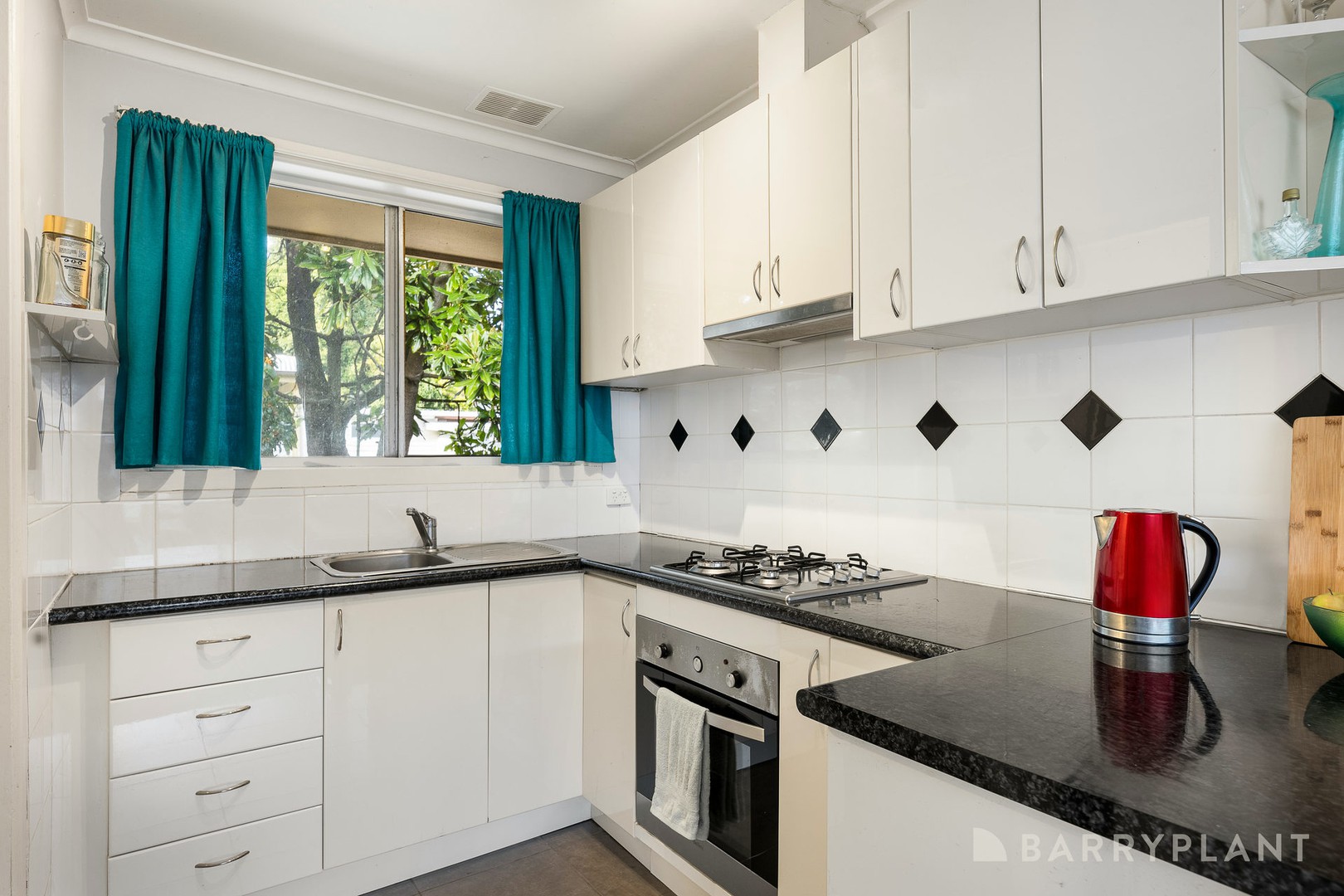 2/104 Durham Road, Kilsyth, VIC 3137 - Thumbnail 2 - 05/06/2025