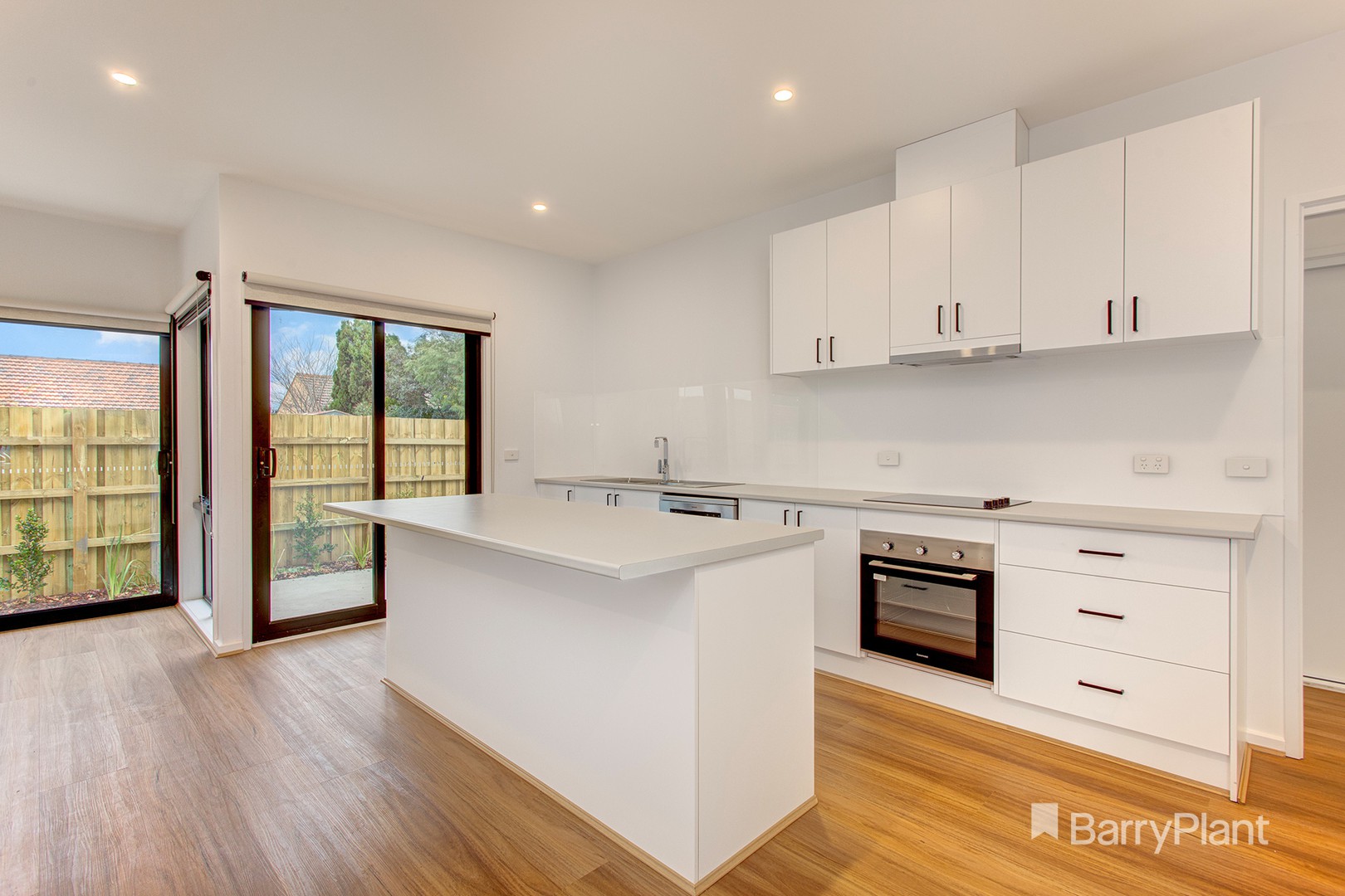 2/1043 Pascoe Vale Road, Jacana, VIC 3047, Jacana - Thumbnail 3