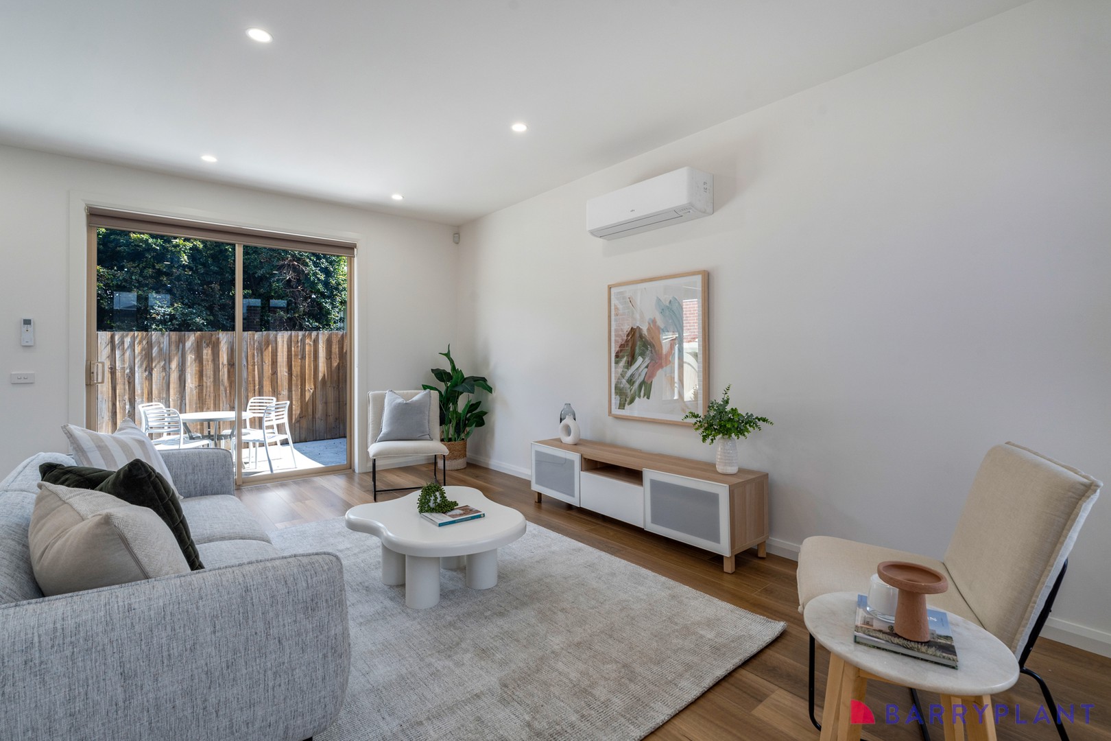 2/106 Barry Street, Reservoir, VIC 3073, Reservoir - Thumbnail 3