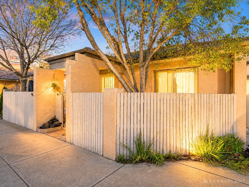 2/11 Adelaide Street, Dandenong, VIC 3175 - Image - 11/06/2026