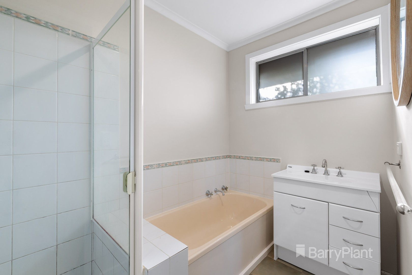 2/11 Alma Street, Lower Plenty, VIC 3093, Lower Plenty - Thumbnail 4