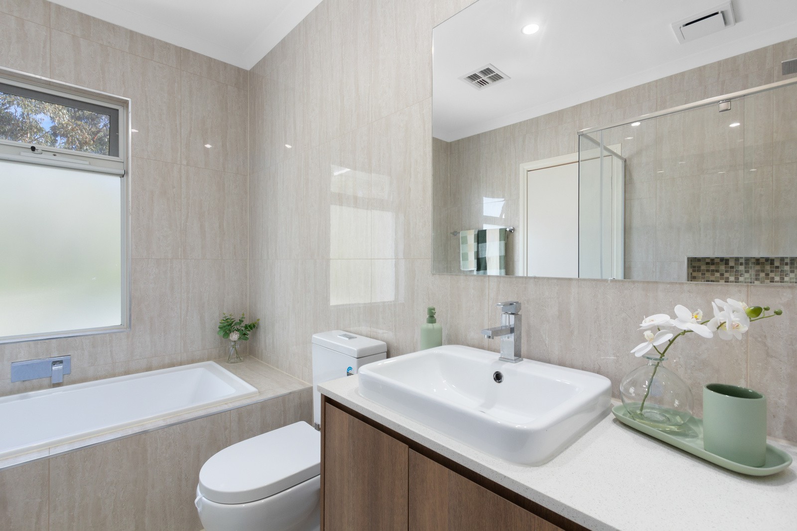 2/11 Attenborough Square, Wantirna, VIC 3152, Wantirna - Thumbnail 8