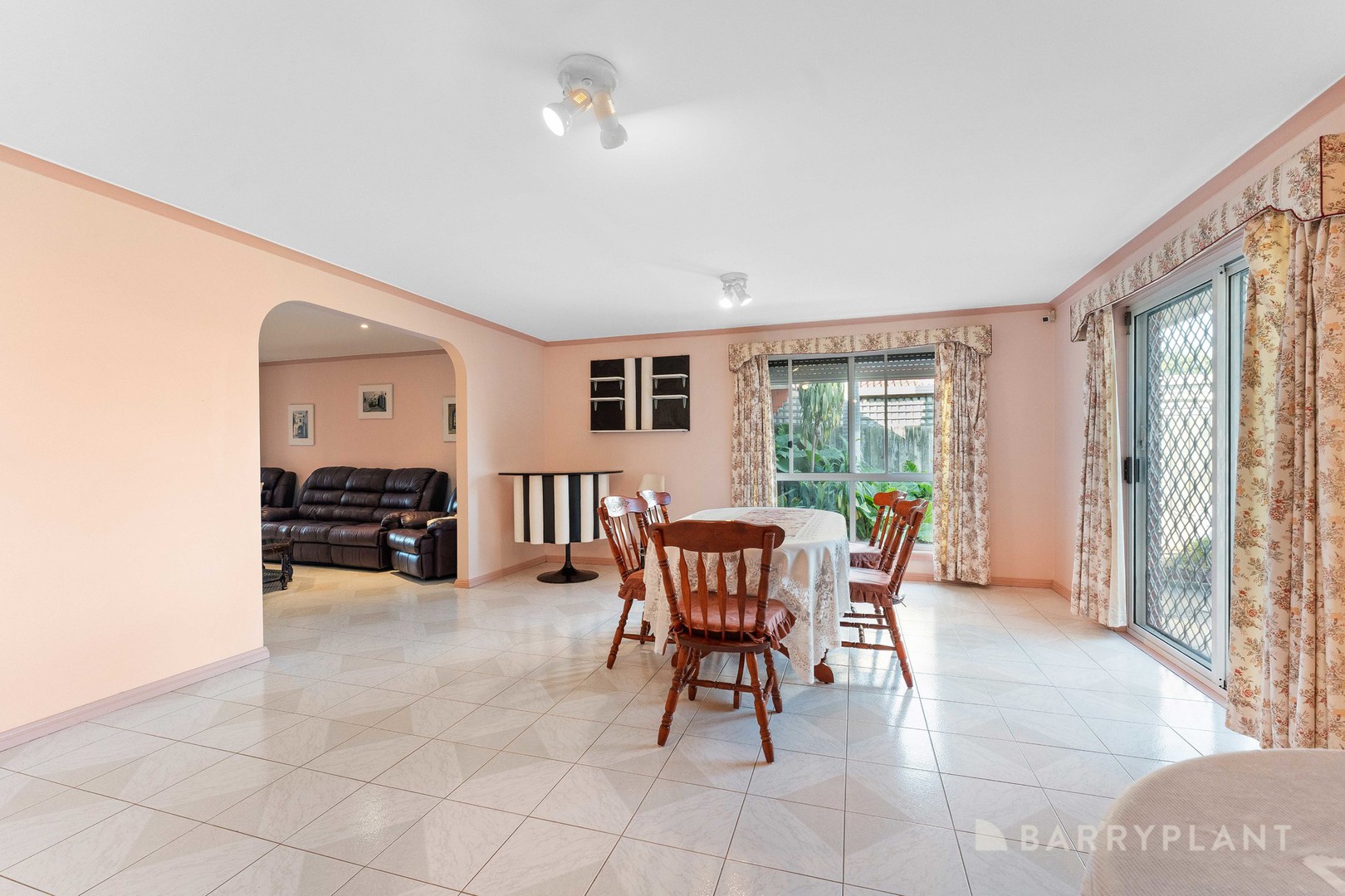 2/11 Carawah Retreat, St Albans, VIC 3021, St Albans - Thumbnail 6