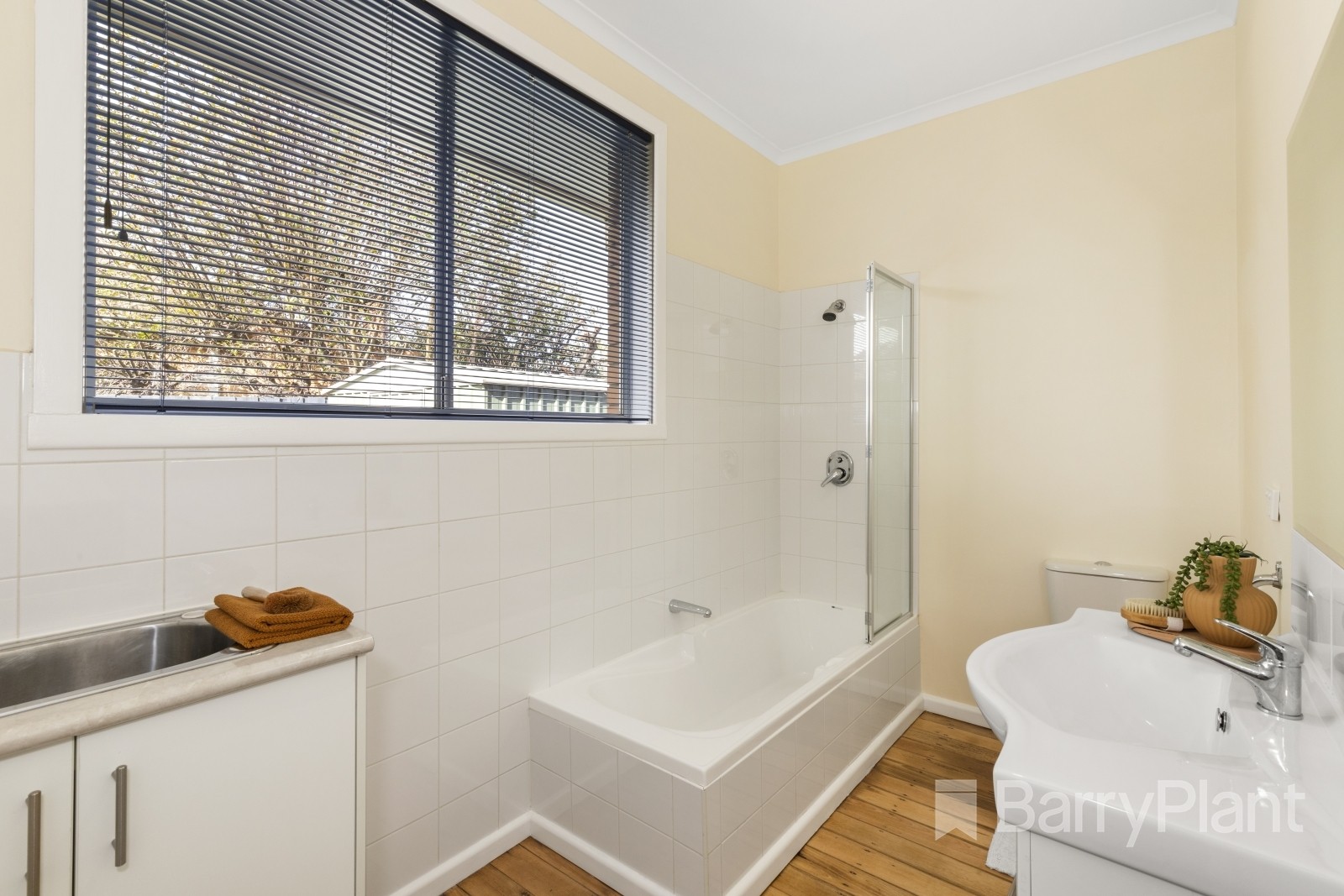 2/11 Chandler Road, Noble Park, VIC 3174, Noble Park - Thumbnail 6