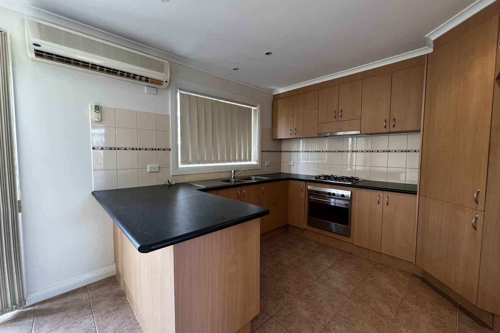 2/11 Chatsworth Avenue, Ardeer, VIC 3022, Ardeer - Thumbnail 3