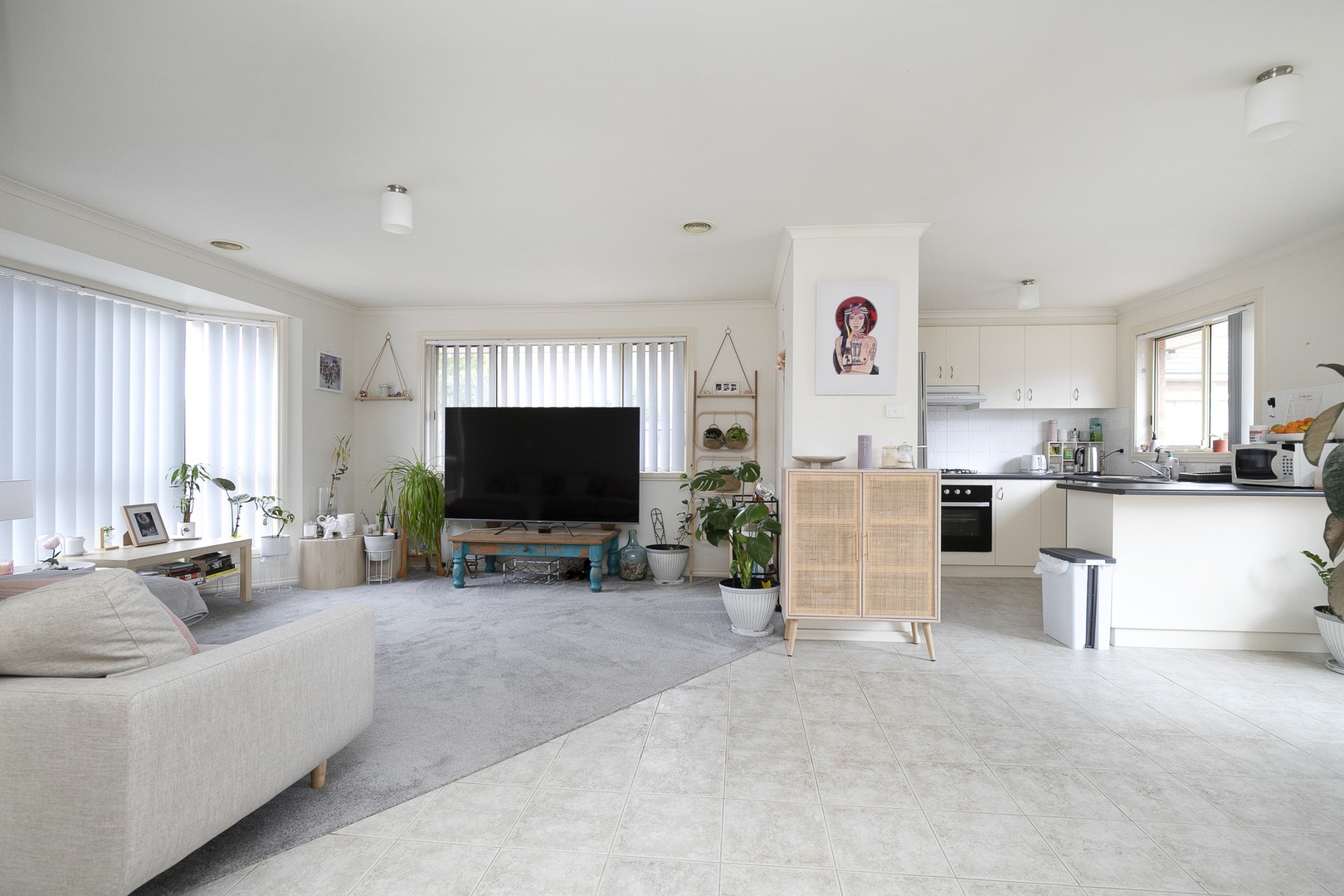 2/11 Conrad Street, St Albans, VIC 3021, St Albans - Thumbnail 2