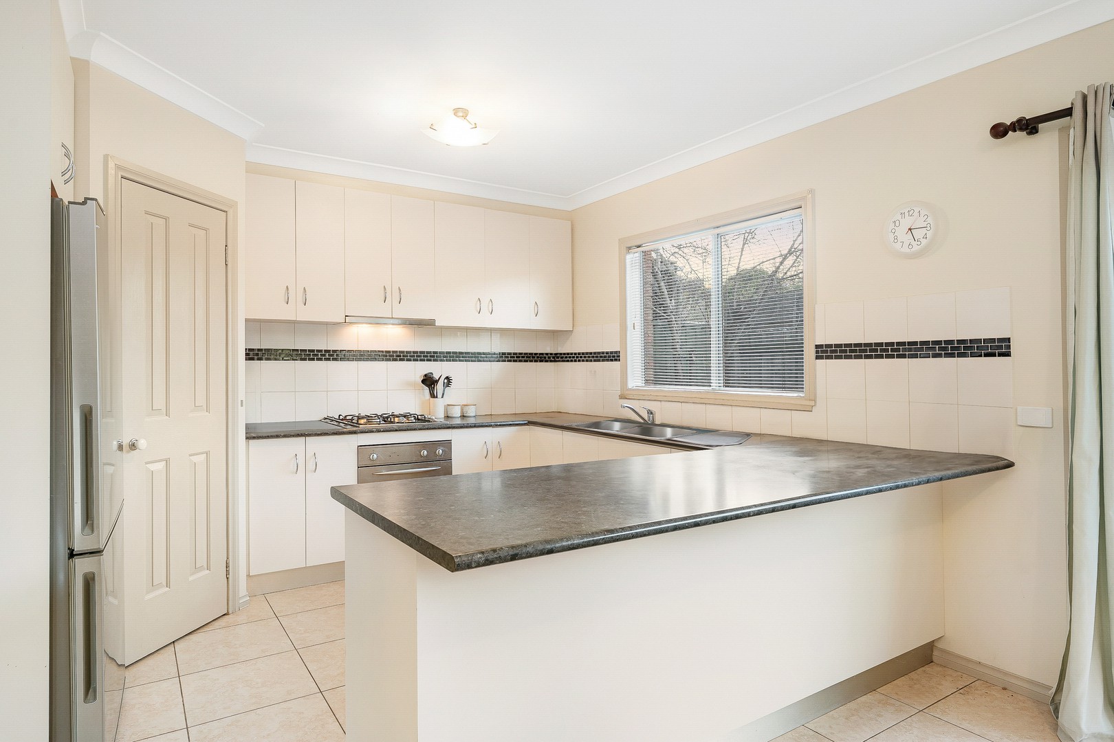 2/11 Dunraven Court, Sydenham, VIC 3037, Sydenham - Thumbnail 5