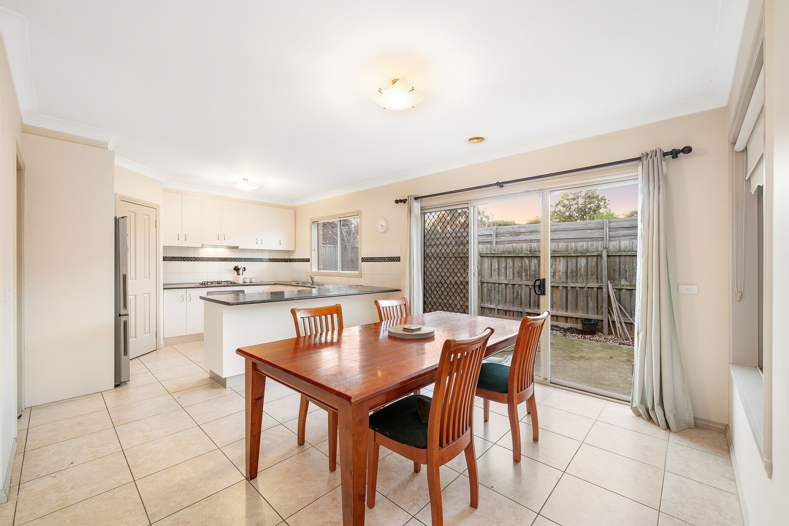 2/11 Dunraven Court, Sydenham, VIC 3037, Sydenham - Thumbnail 6