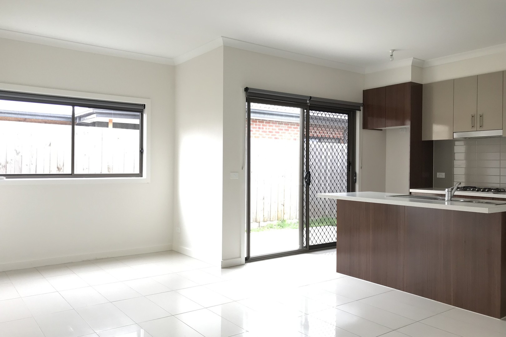 2/11 Edith StreetEpping, VIC 3076  - Leased, Epping - Thumbnail 2