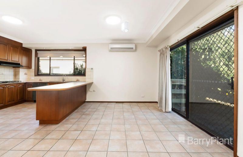 2/11 Elizabeth Street, Doncaster East, VIC 3109, Doncaster East - Thumbnail 4