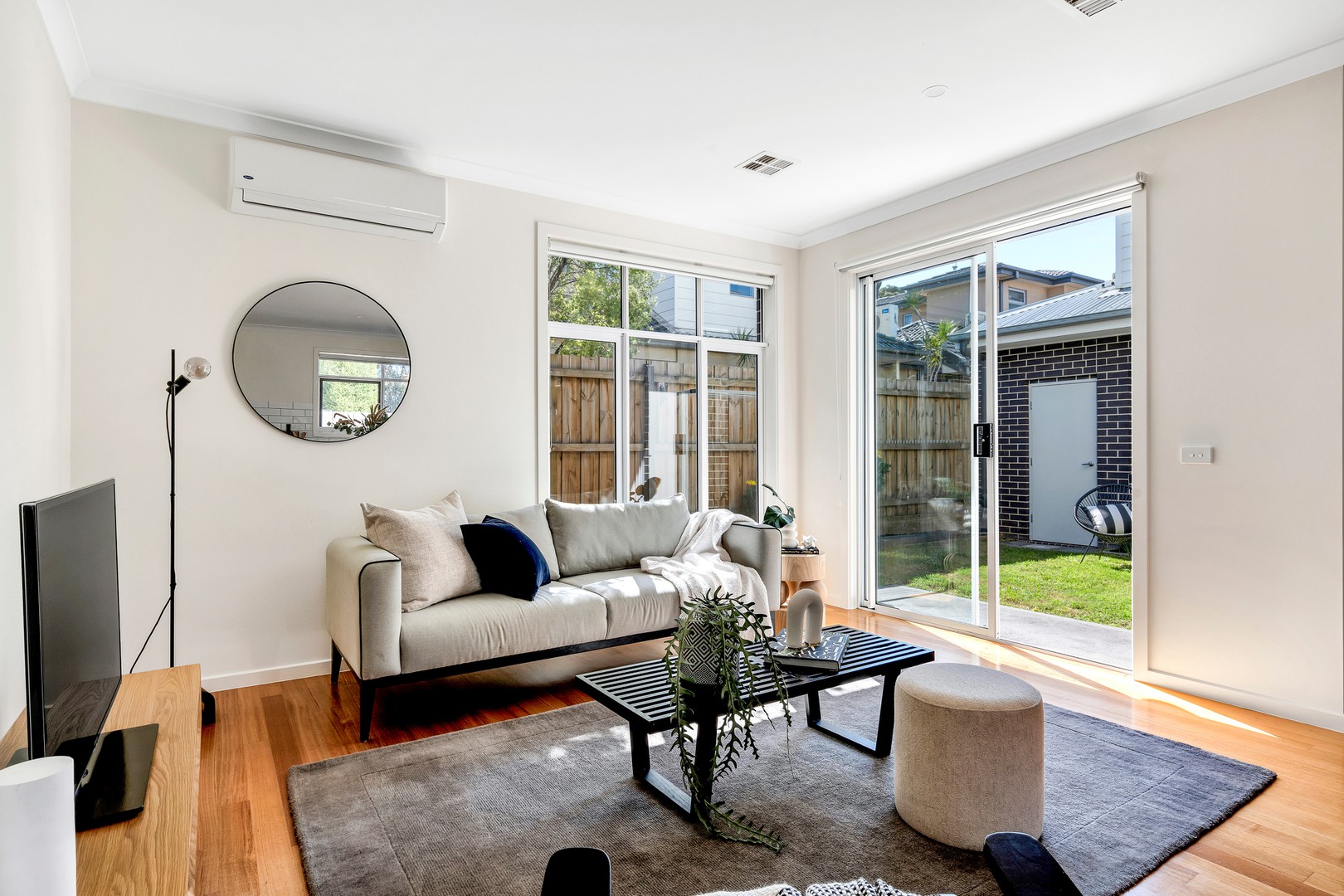 2/11 Grange Road, Airport West, VIC 3042, Airport West - Thumbnail 3