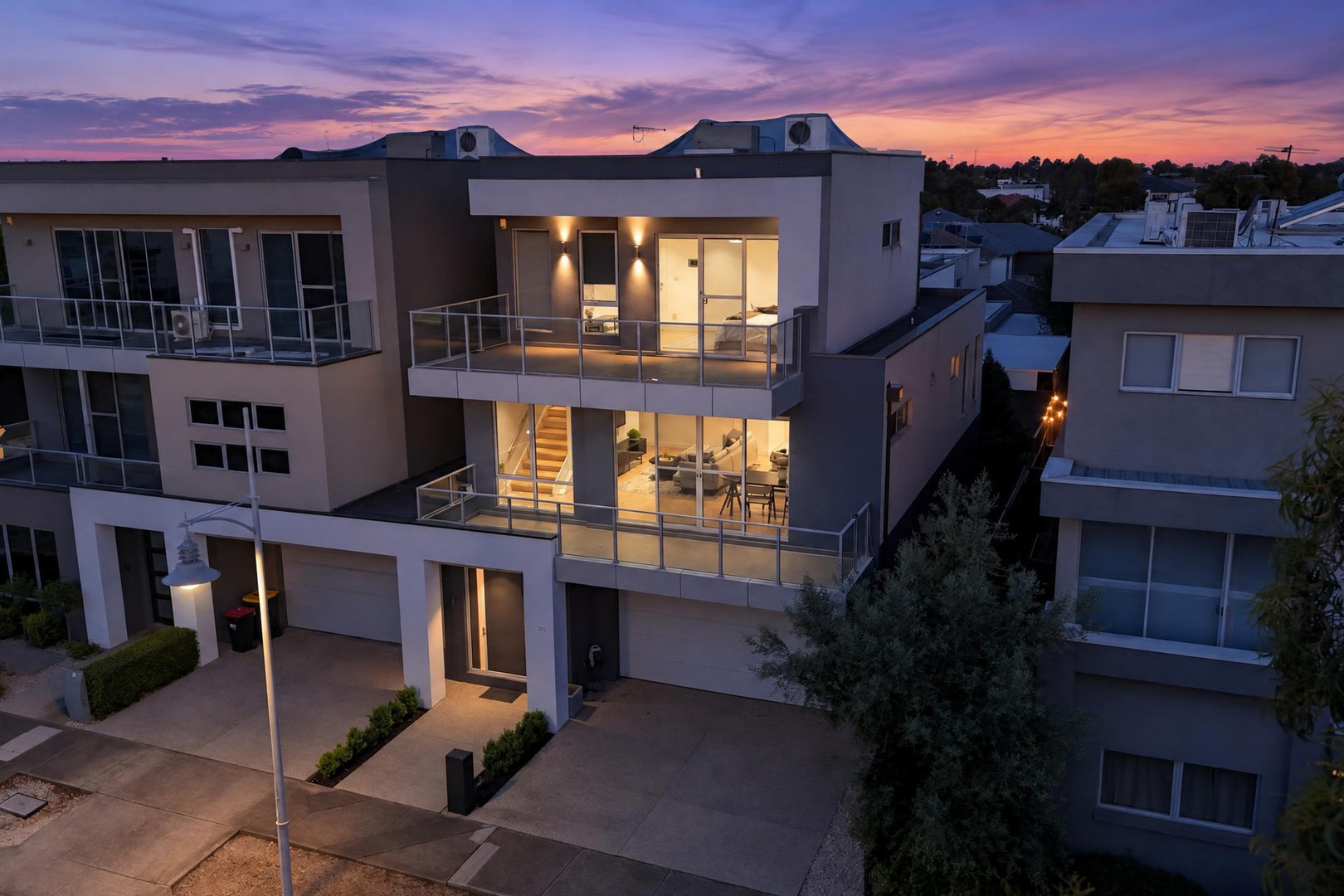 2/11 Greville Street, Caroline Springs - Image 1