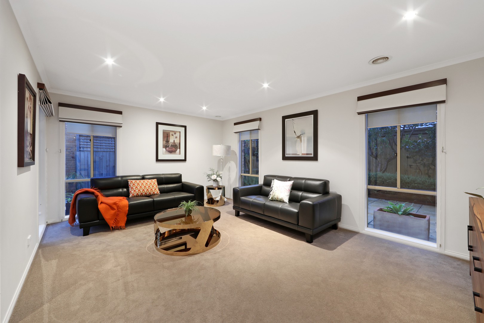 2/11 Helena Court, Rowville, VIC 3178, Rowville - Thumbnail 2