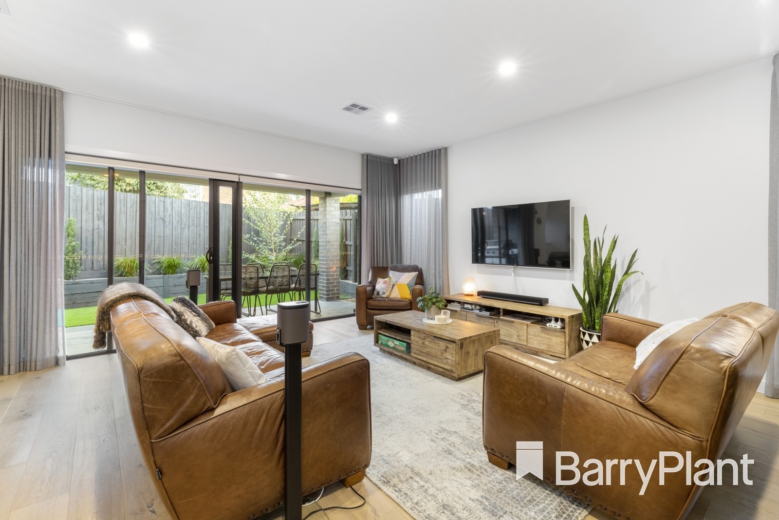 2/11 Jacksons Road, Noble Park North, VIC 3174, Noble Park North - Thumbnail 3