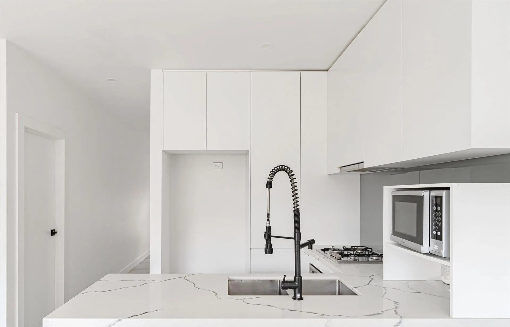 2/11 Menana Road, Glenroy, VIC 3046, Glenroy - Thumbnail 4