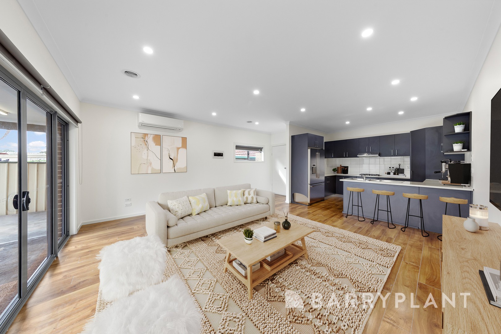 2/11 Michael Avenue, St Albans, VIC 3021, St Albans - Thumbnail 3