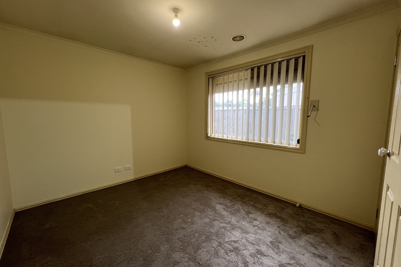 2/11 Nariel Road, Kings Park, VIC 3021, Kings Park - Thumbnail 6